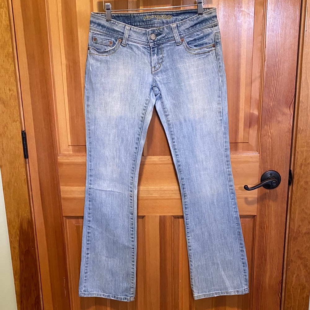 American Eagle Vintage Artist 90s Sky Blue Boot Cut Jeans EUC